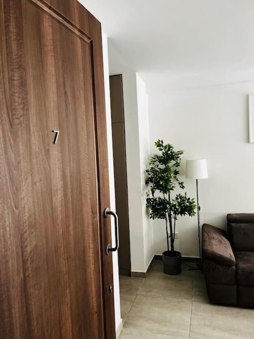 Sliema, Apt7, Stylish 2 Bedroom Apartment With Parking Exteriör bild
