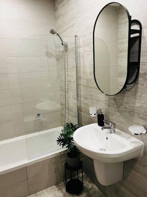 Sliema, Apt7, Stylish 2 Bedroom Apartment With Parking Exteriör bild